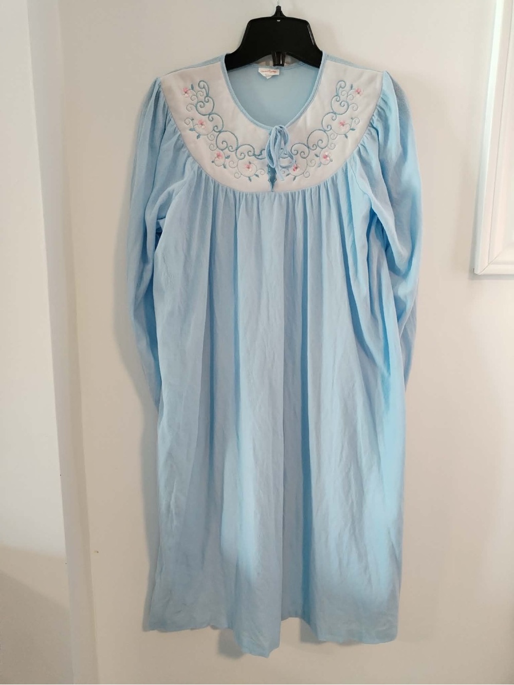 Women’s Vintage Light Blue Embroidered Fleece Nightgown - Size Medium